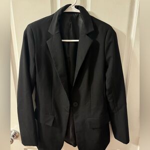 Black blazer!